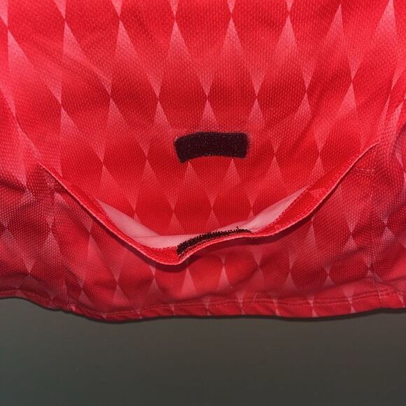 EXCELLENT CONDITION WOMEN’S LARGE SHEBEEST TANK/CYCLE JERSEY SIZE MEDIUM - Picture 6 of 7